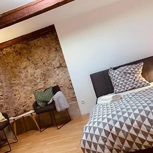 Apartment Felix Living 1, Modern & Cozy, Netflix, Smart Tv